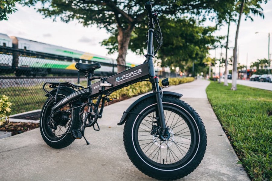 Mayor Mamdani Invites New Yorkers To Weigh In On Locations For E-Bike Battery Swapping Cabinets Across NYC