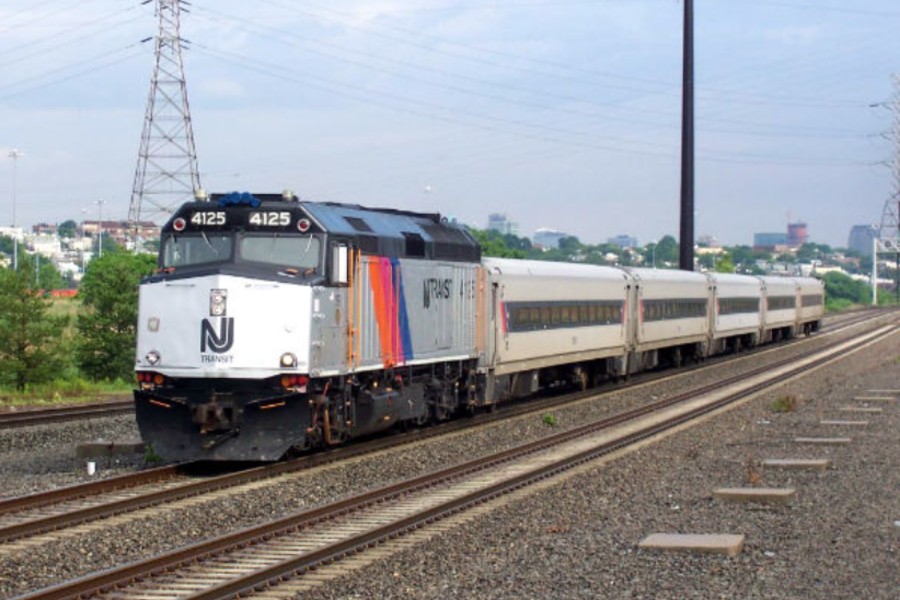 Abreu Calls Out World Cup Price-Gouging, Proposes New Ferry