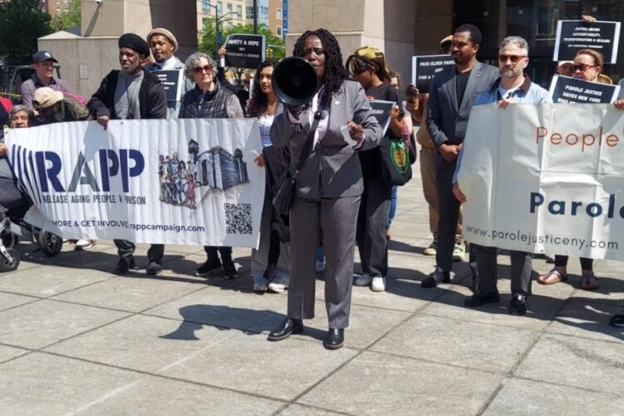 Harlem Senator Cordell Cleare joined Statewide Mother’s Day Rallies For Parole Justice 