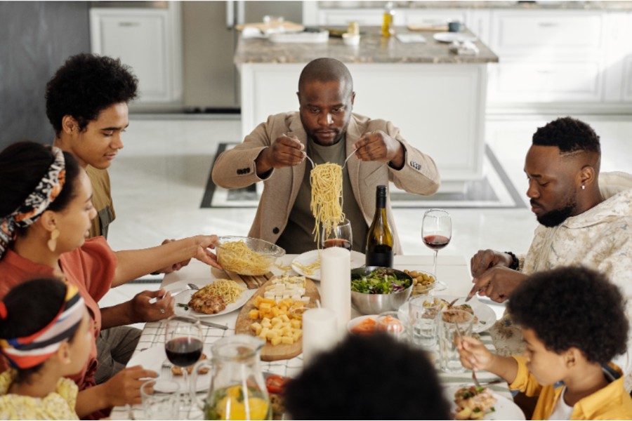 How Harlem’s Shared Households Are Rewriting Wellness, One Kitchen Table At A Time