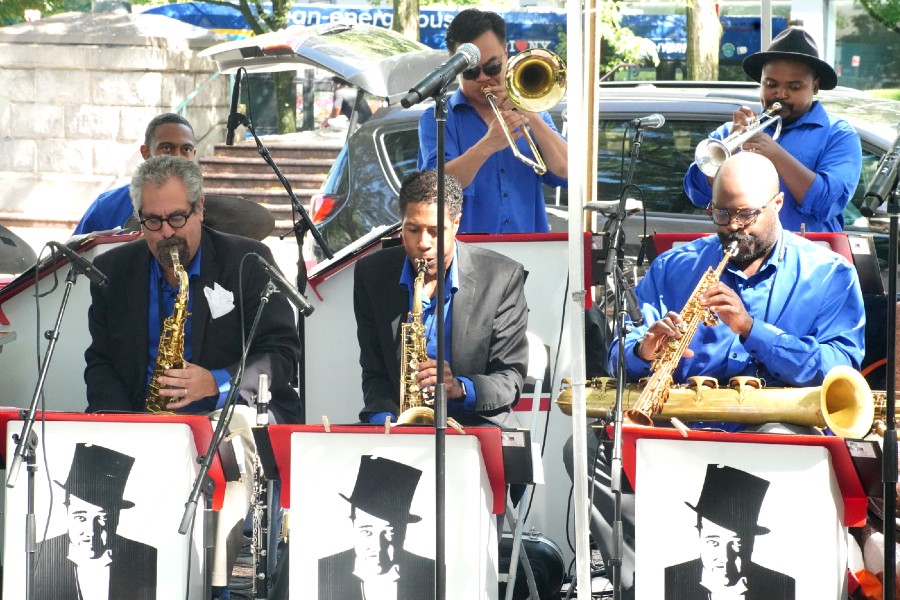Seitu’s World: Harlem Honors Duke Ellington’s Legacy At Fifth Avenue And 110th Street