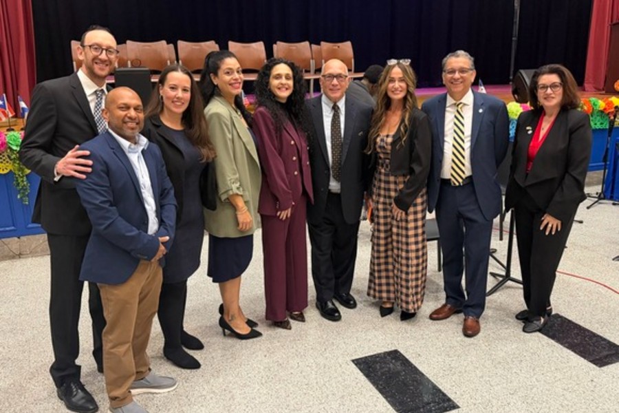 Bronx: Students And Education Leaders Celebrate Hispanic Heritage, Highlight Higher Education Opportunities