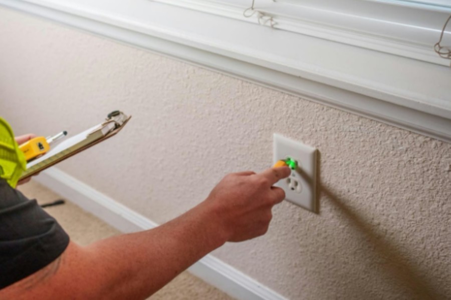Small Electrical Warning Signs That Can Point To Bigger Home Problems